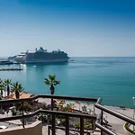 Derici Hotell 4*