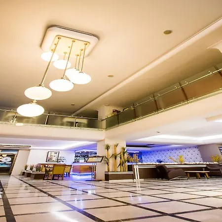 فندق ديريجي 4*