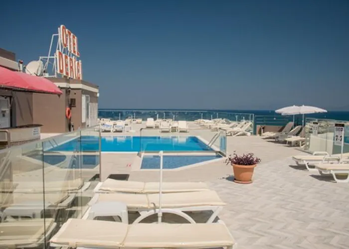 Otel Derici 4*